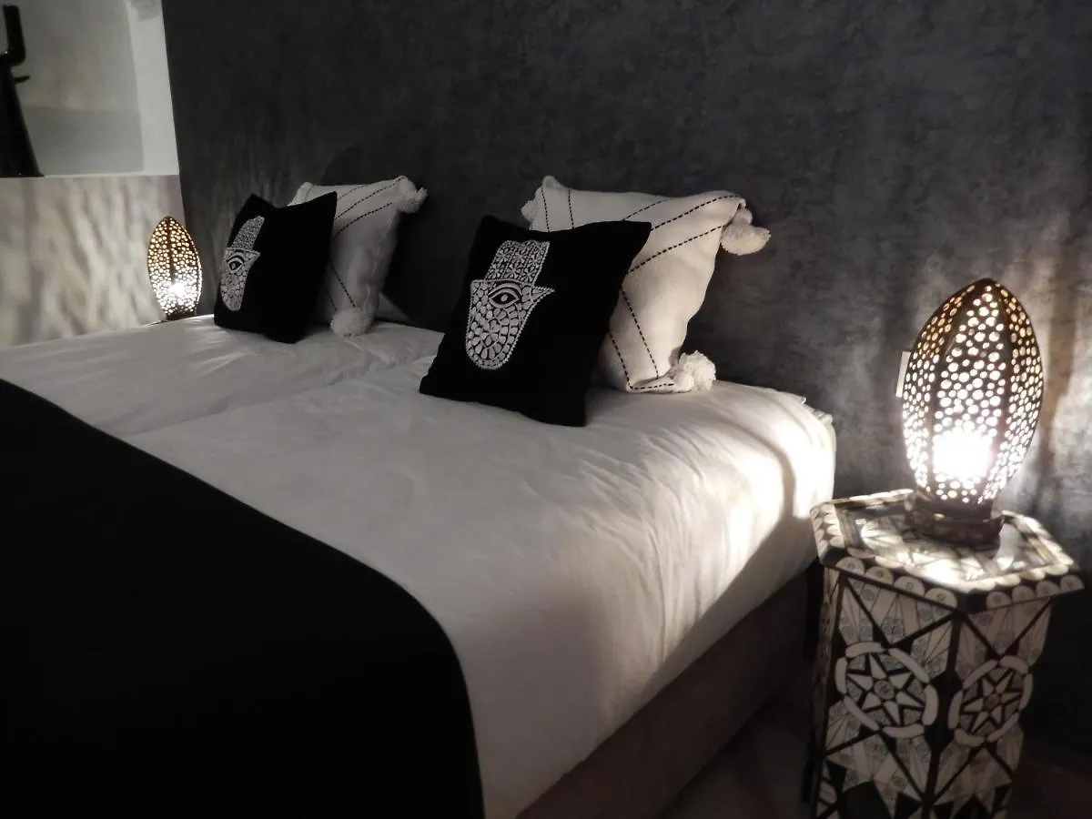 Hotel La Claire Fontaine Marrakesh 3*,
